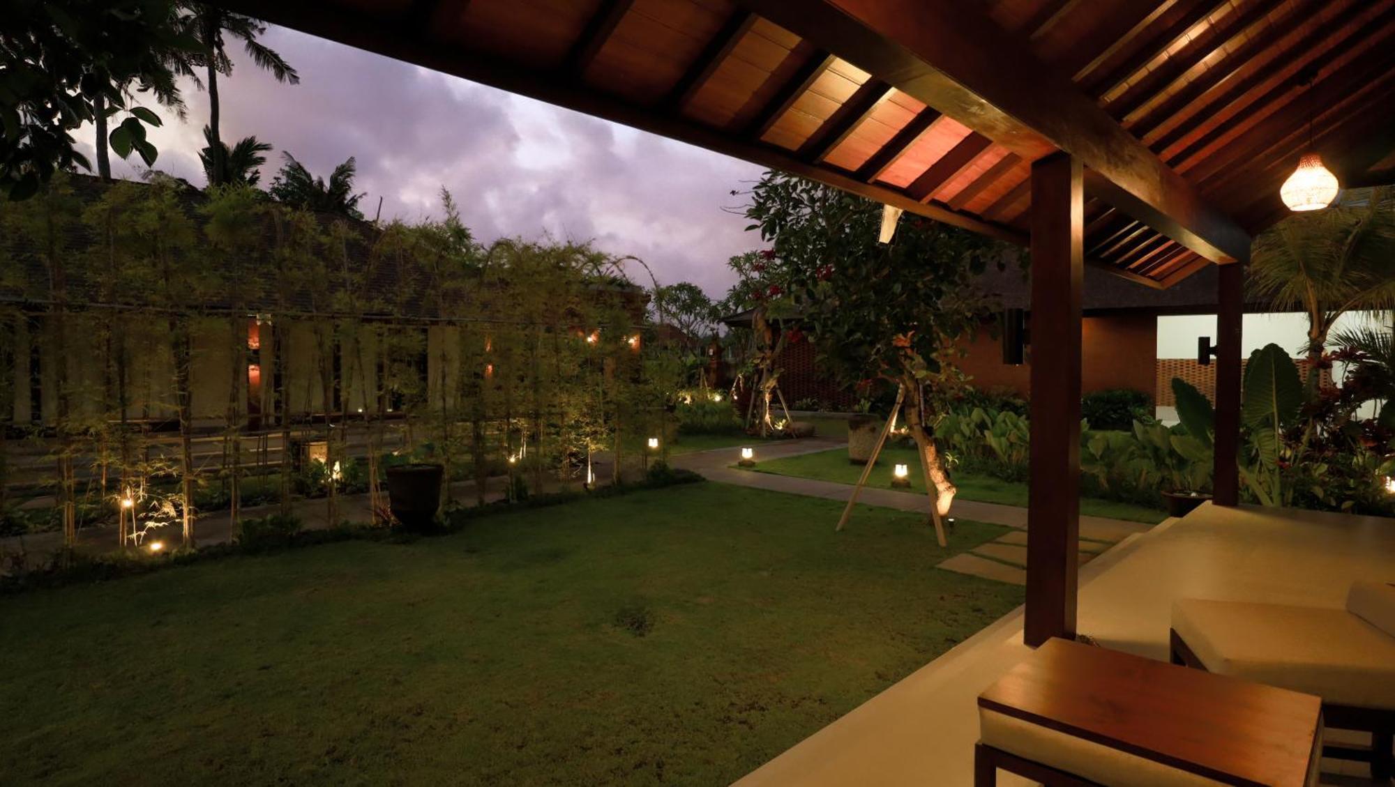 K Ko Surf Village At Keramas Lebih ภายนอก รูปภาพ